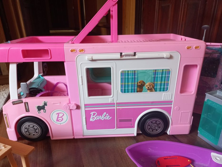 Kamper dla lalek Barbie plus akcesoria
