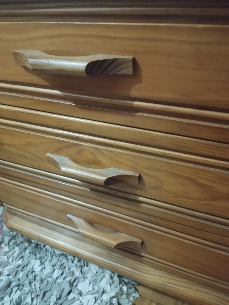 Mesinha de cabeceira