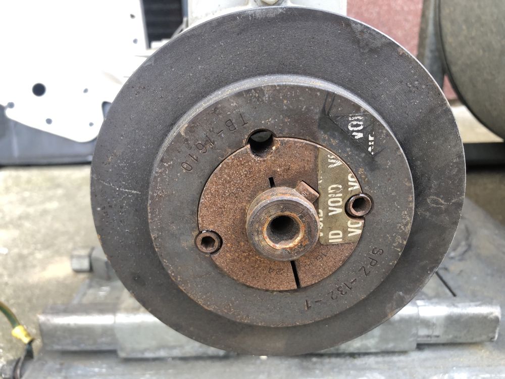 Silnik Siemens 1,5 kW 3-faz (1LA7089-2AA10-Z) z wentylatorem (komplet)