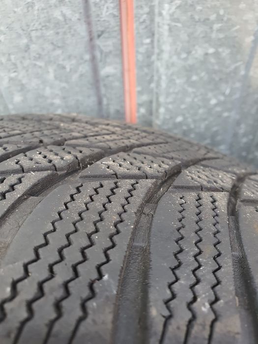 Bmw Alufelgi z oponami 275/45R20