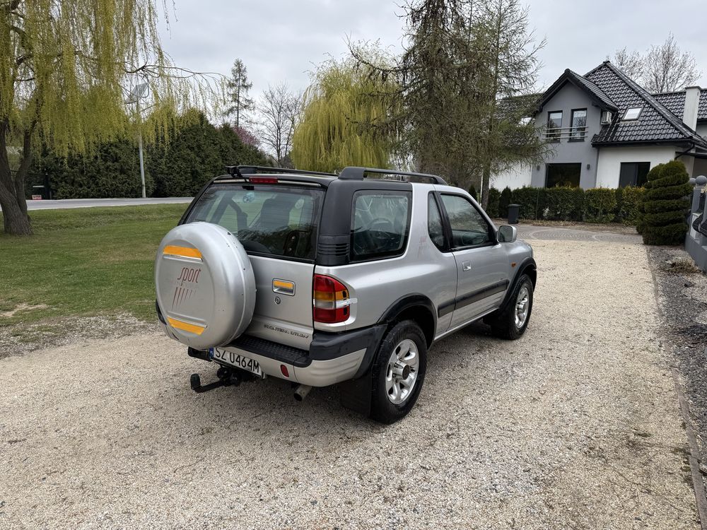 Opel Frontera 2.2d 2000r 3 drzwi automat 4x4