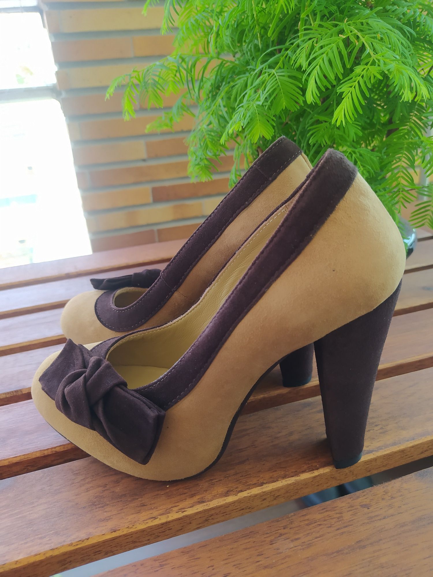 Sapatos salto alto