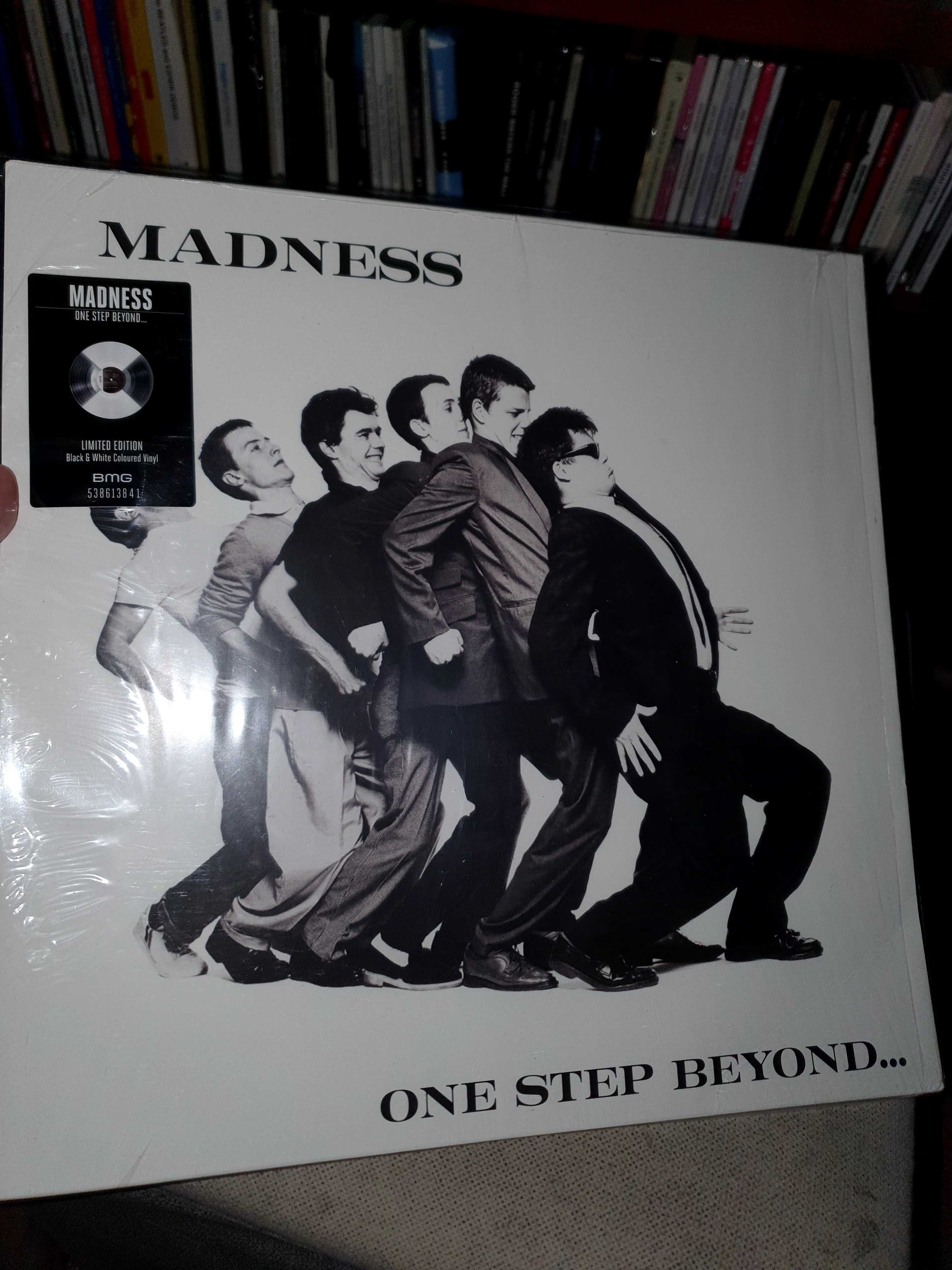Rolling stones 
Slade
Madness
Novos

Edições limitadas