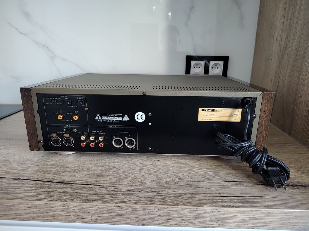 Teac R-10 dat odtwarzacz DAT pilot Japan