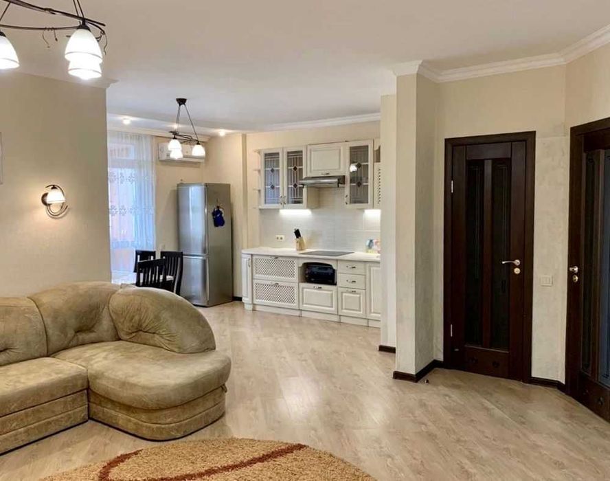 Здається 2к квартира на Берестейському проспекті,121Б