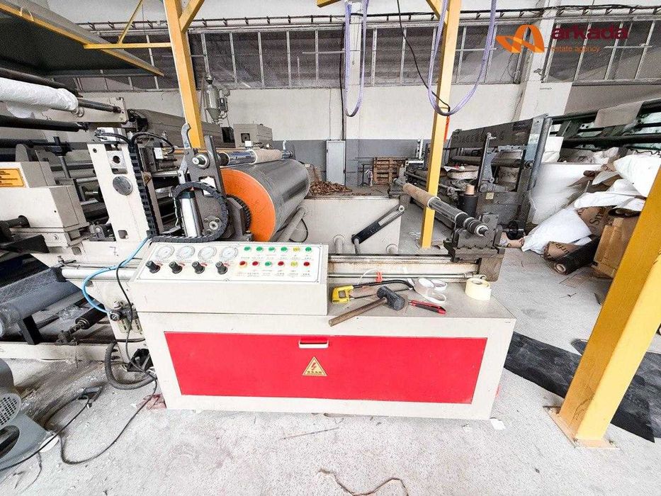 Пропонується до продажу виробничо - складський комплекс.