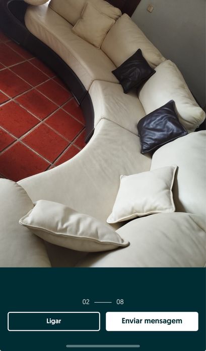 Sofa de pele bege /creme em otimo estado