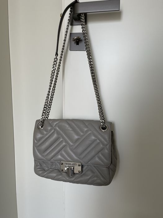 Mala de ombro Michael Kors cinza