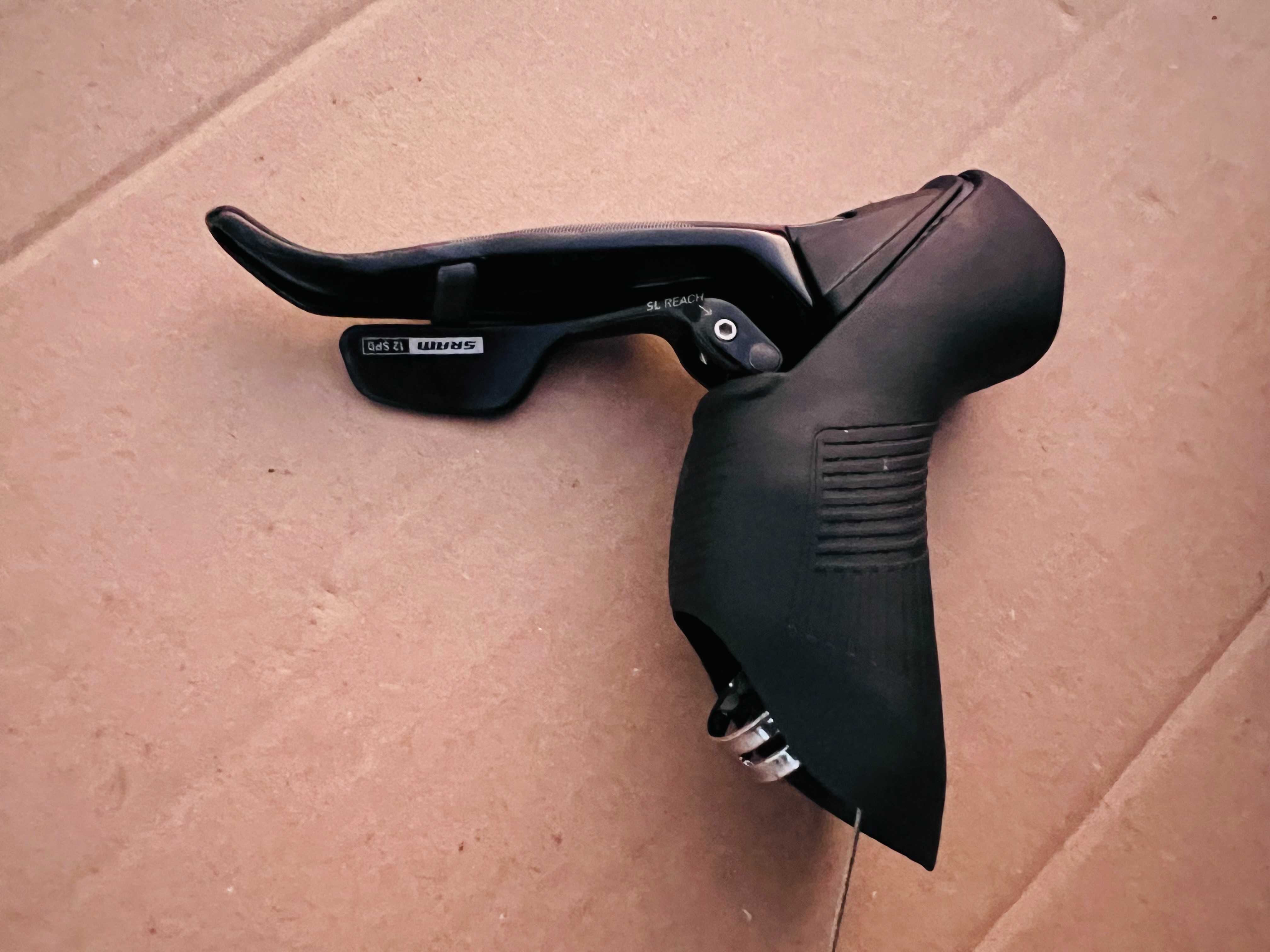 Klamkomanetka SRAM APEX XPLR Hamulec hydrauliczny 1x12s DoubleTap 12s