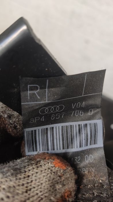 Pas bezpieczeństwa prawy przód przedni audi a3 8p sportback