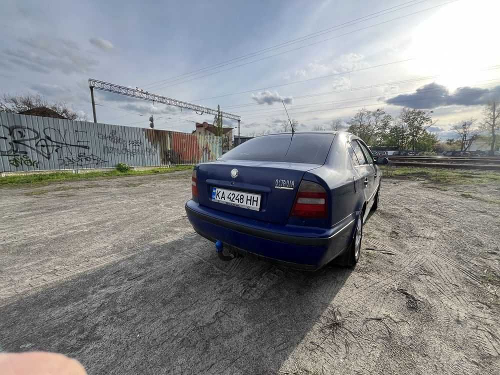 Skoda Octavia 1.6