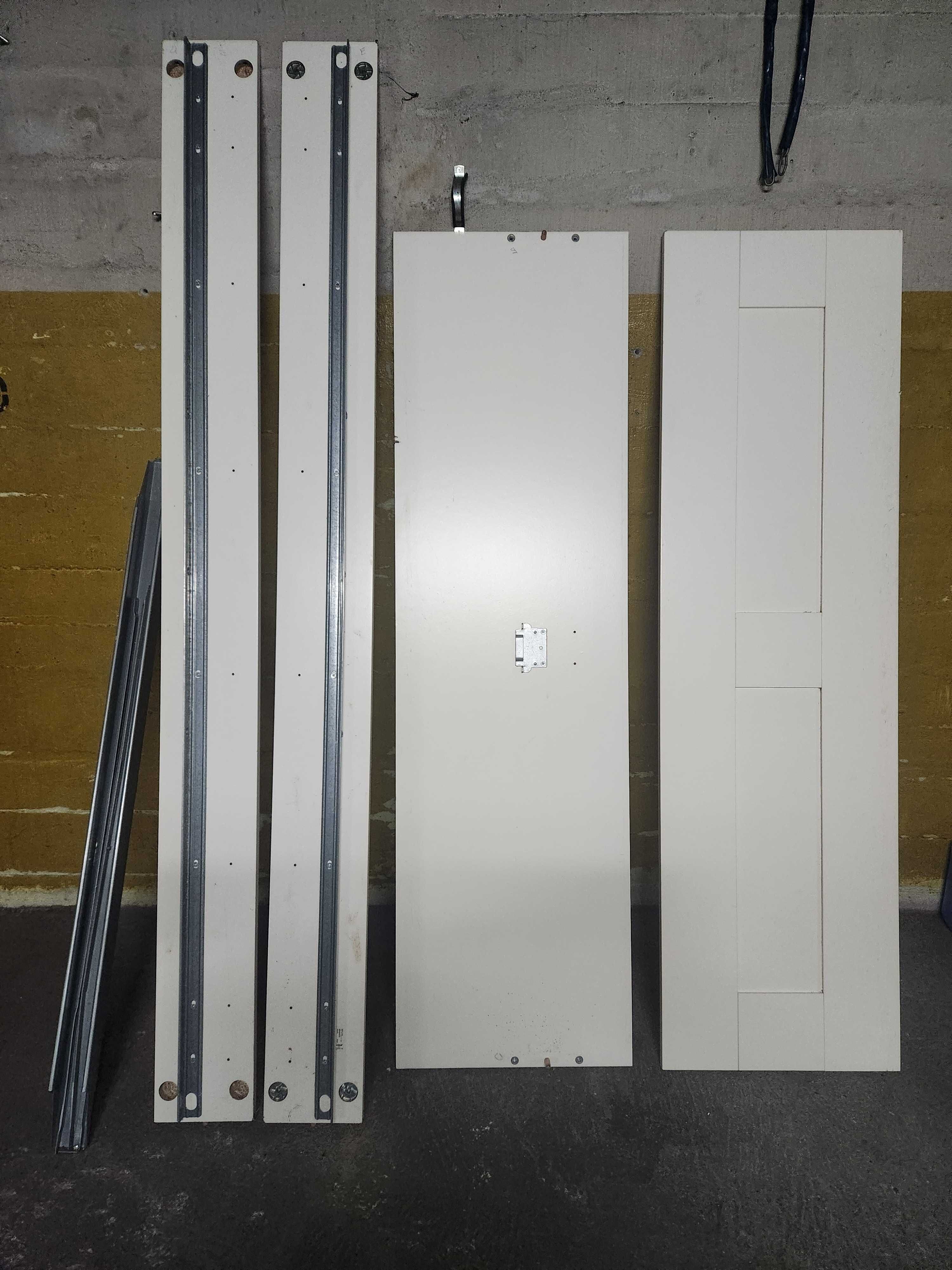 Cama Skorva IKEA sem Gavetas com estrados