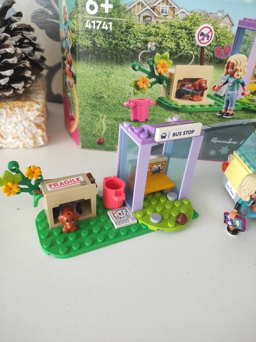 LEGO Friends Фургон для порятунку собак 300 деталей (41741