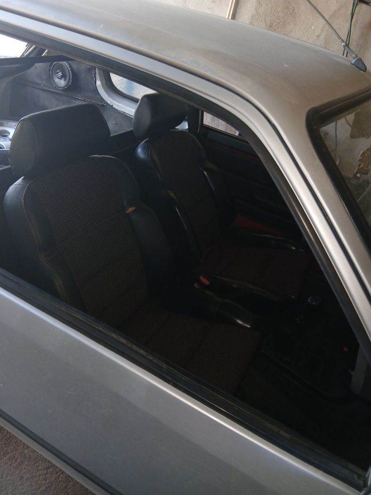 Peugeot 205 xad 89