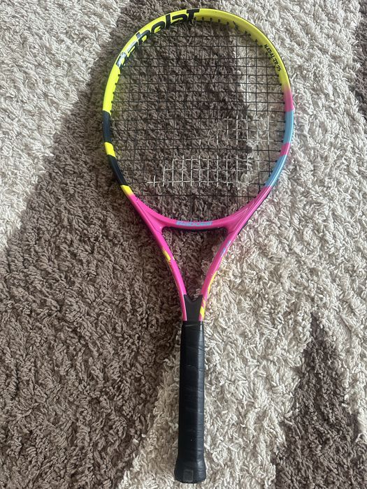 Ракетка тенісна,тенісна ракетка