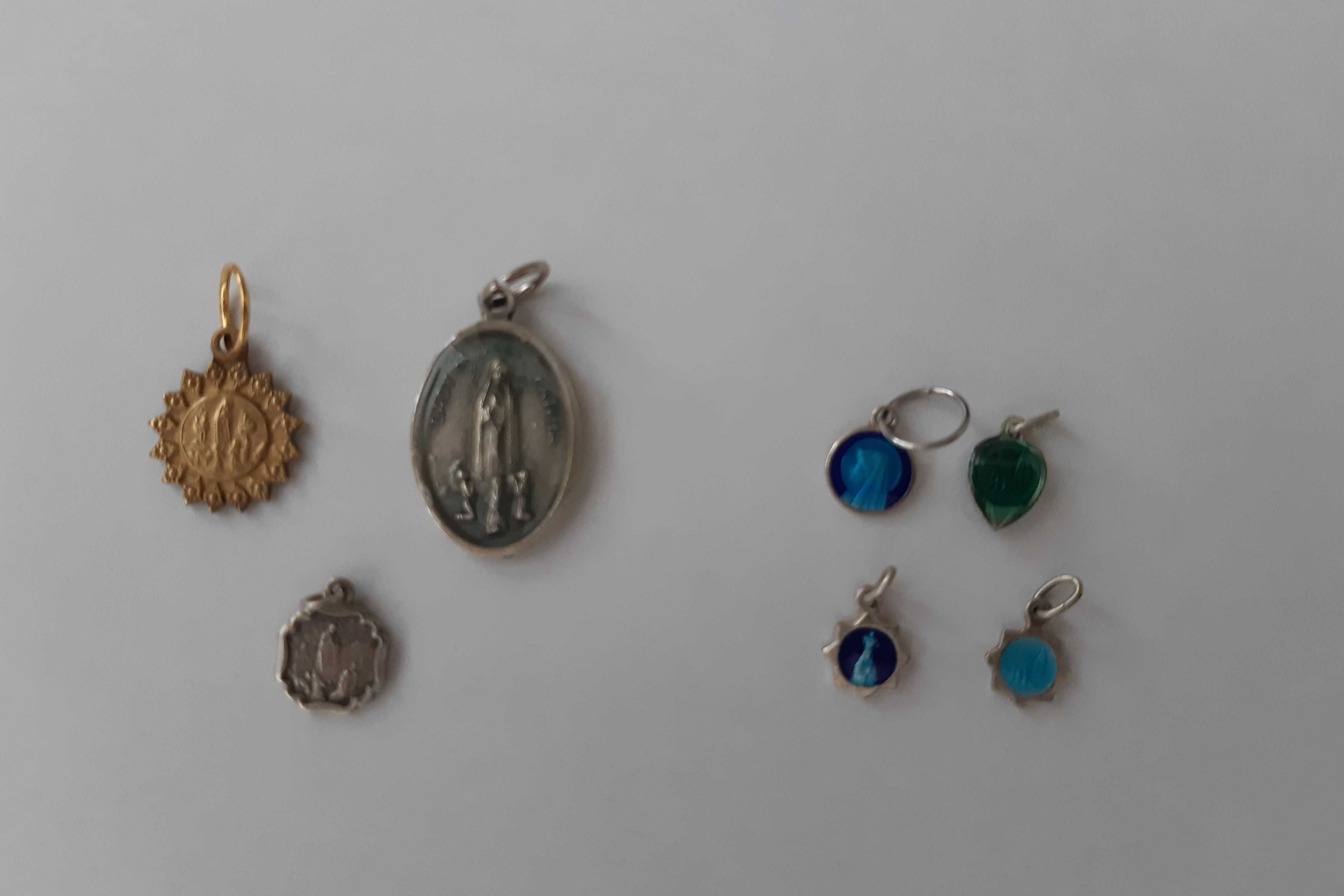 Medalhinhas Antigas - Religiosas e Outras