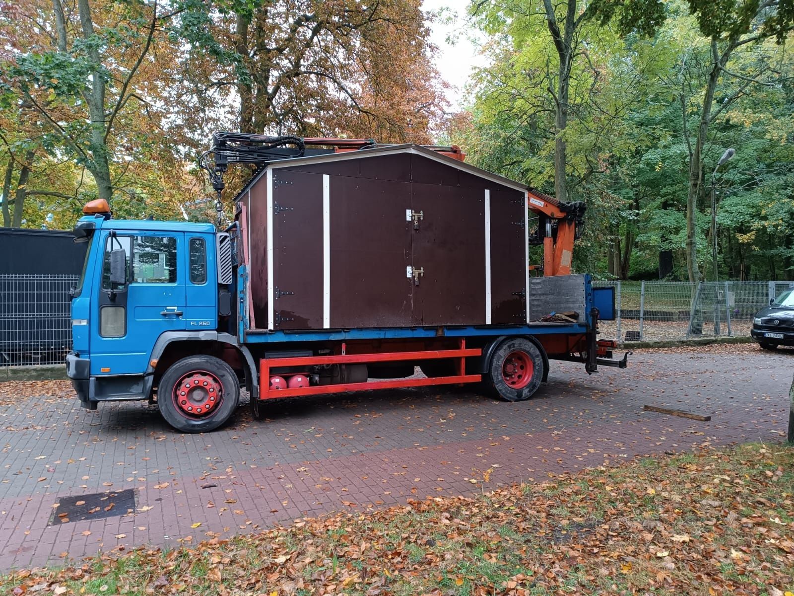 Transport i usługi hds. Transport drewna wywoz gruzu krzewow itp.
