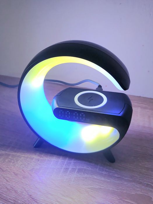 Zegar z budzikiem bluetooth z funkcją bezprzewodowego ładowania, głośn