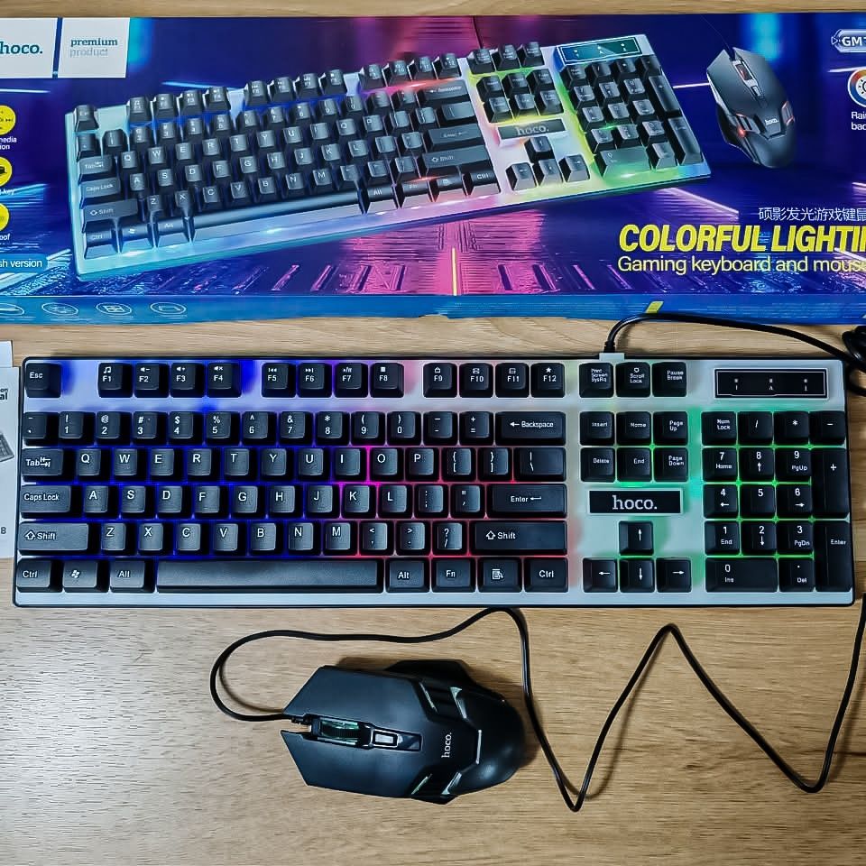 Игровая клавиатура • проводная с RGB подсветкой • игровой комплект