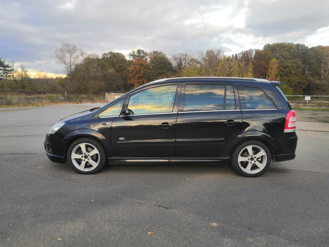 Opel Zafira 1.9 OPC line