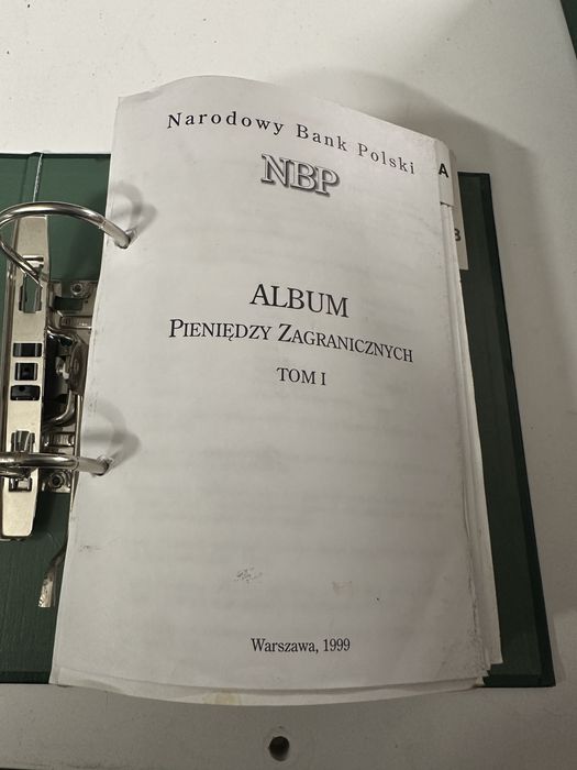 Album pieniędzy zagranicznych NBP wydanie 1999 trzy tomy