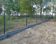 Ogrodzenie panelowe 1.53m x 2.50m drut 4mm plus podmurówka betonowa.
