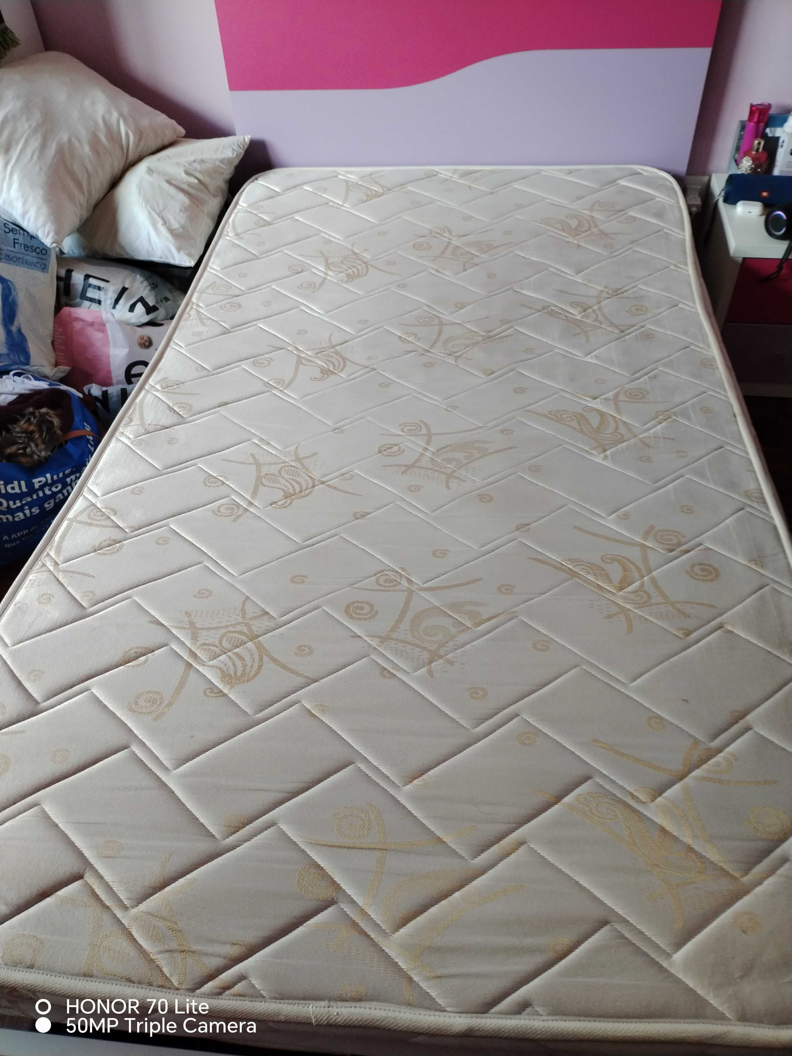 Mobília de quarto de solteiro completa