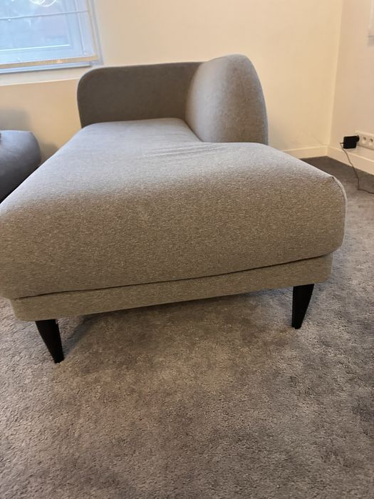 Jenny sits szezląg kanapa fotel do odpoczynku leżanka