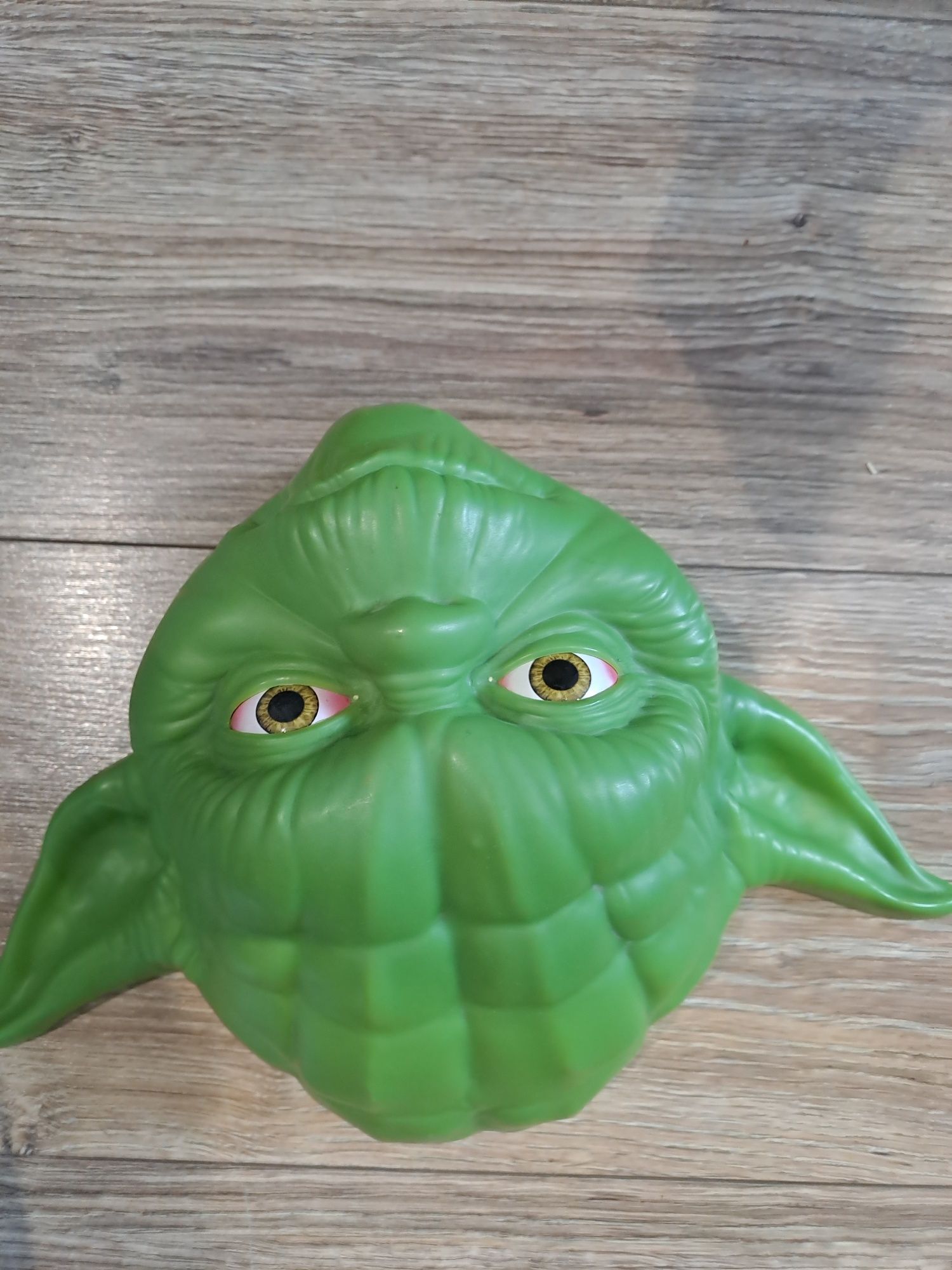 Lampka ścienna Yoda