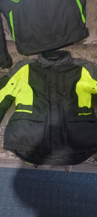 Мотокуртки,  різні розміри, гарної якості, мотоекіперування