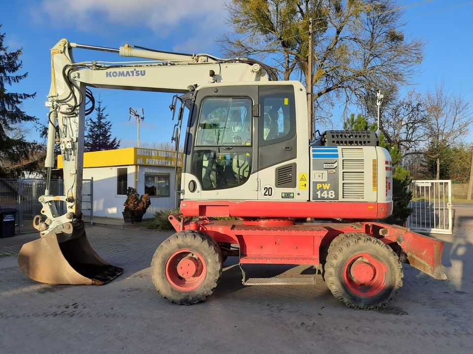 Komatsu 148 (2012r) 160 PW 140  świeżo sprowadzona , cała historia serwisowa , super stan