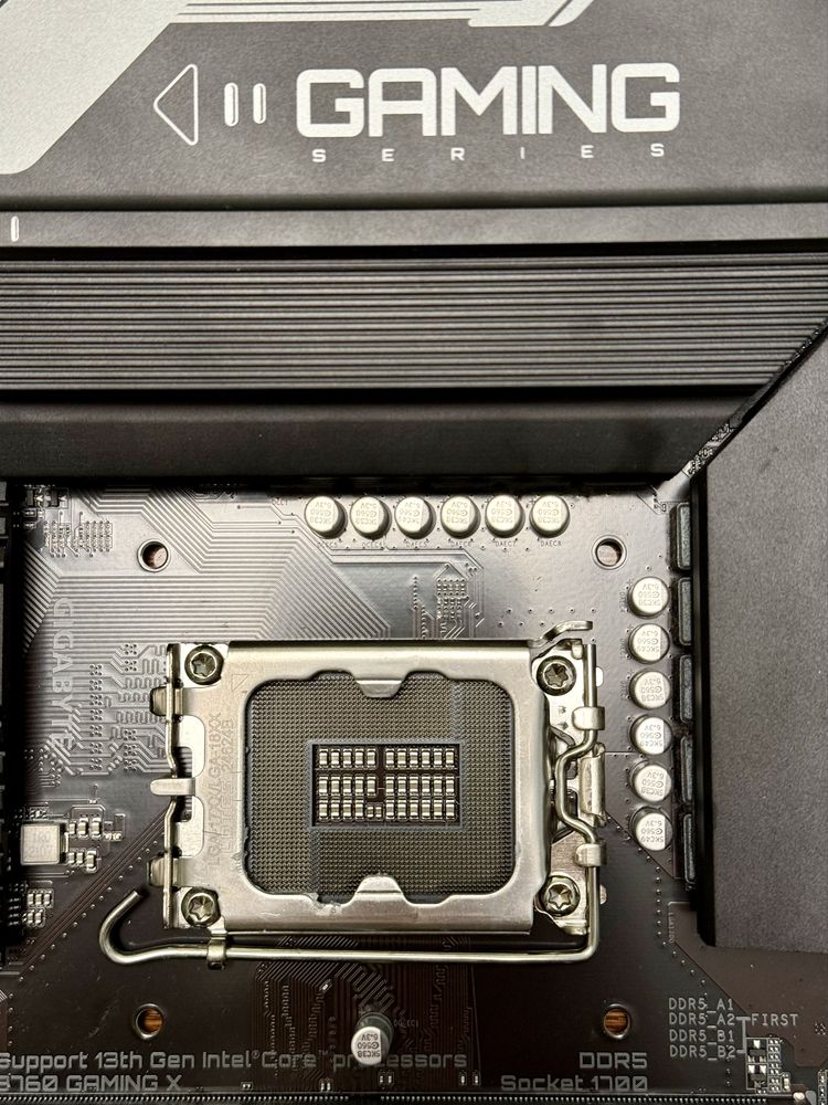 Материнська плата GigaByte B760 Gaming X DDR5 s-1700 B760