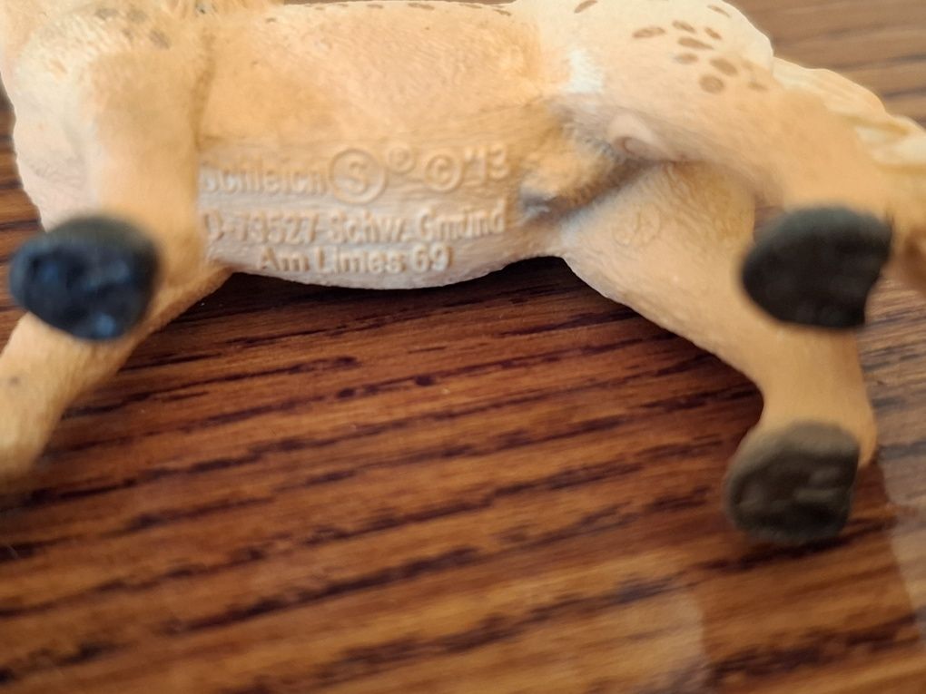 Wałach kuca falabella schleich