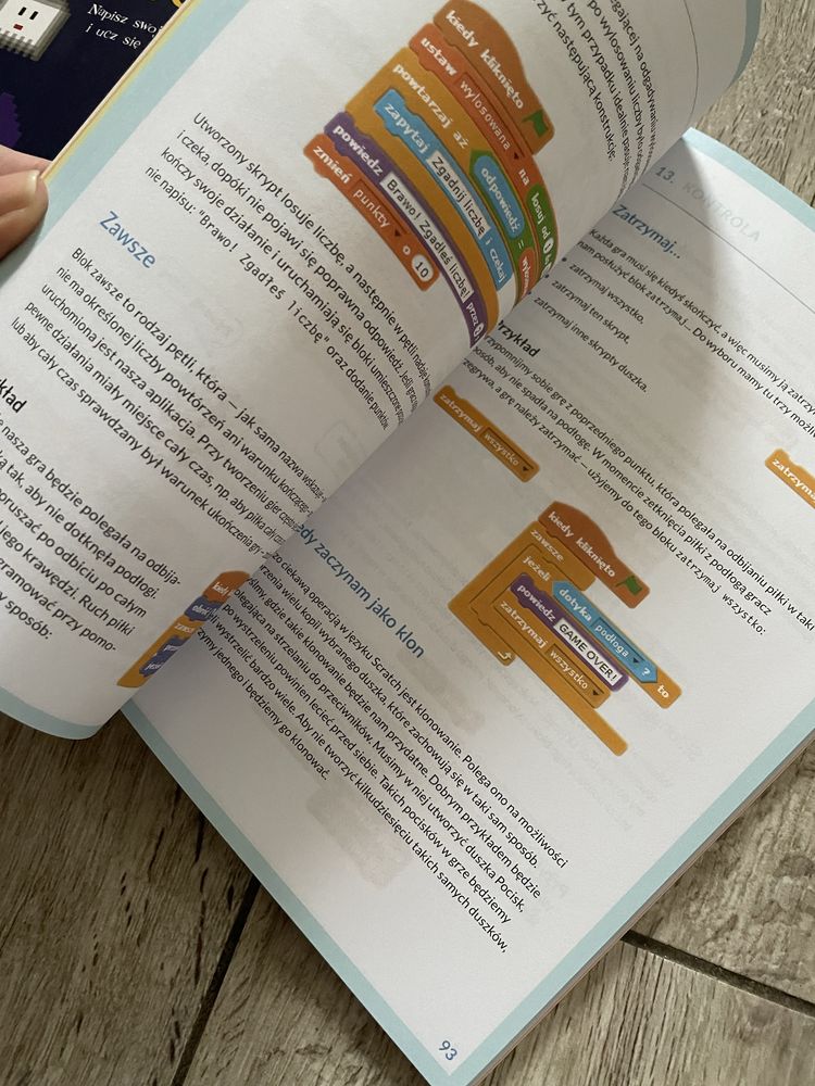 Książki do nauki programowania Scratch dla dzieci 3 szt hello scratch