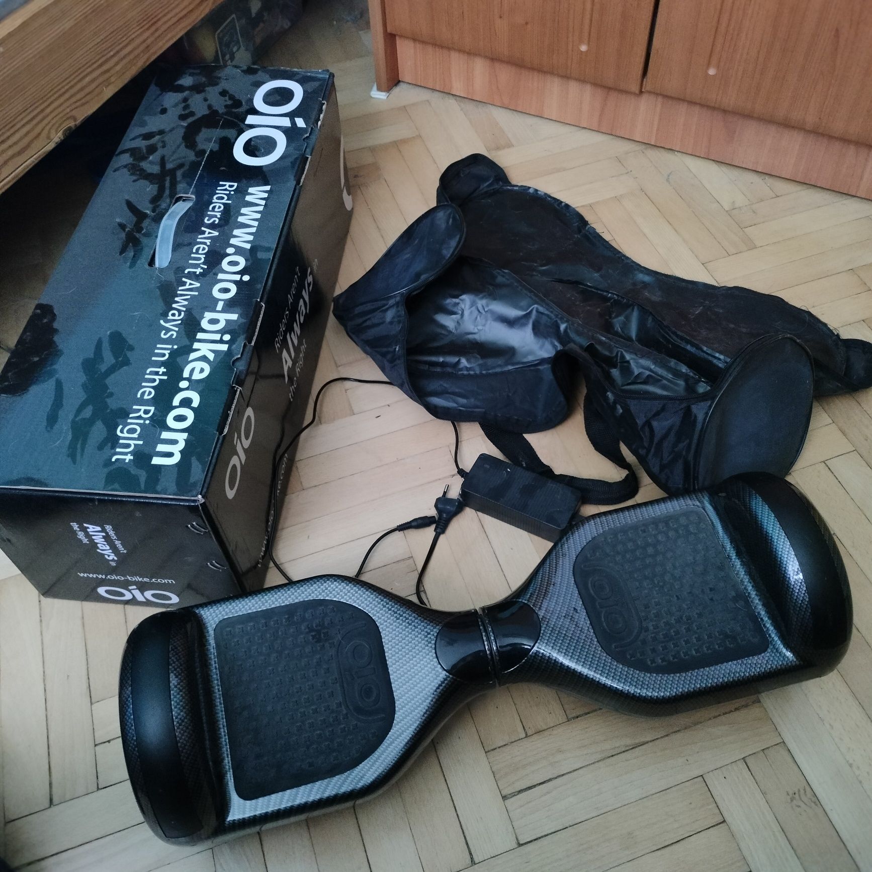 Hoverboard OIO z MP3 oraz samopoziomowaniem