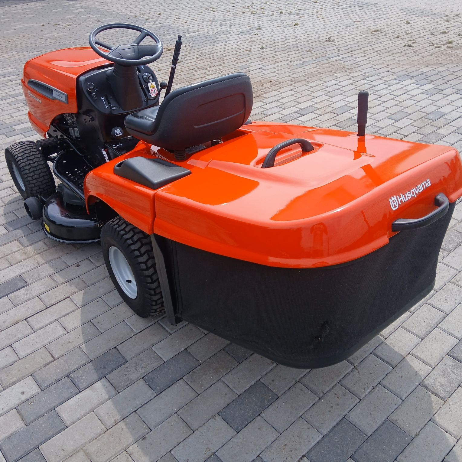 Traktorek kosiarka  Husqvarna CT 131 Manual  Gwarancja  Dowóz