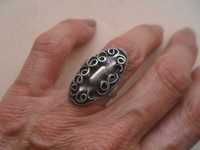Rytosztuka - stary srebrny pierścionek - do naprawy -rezerwacja
