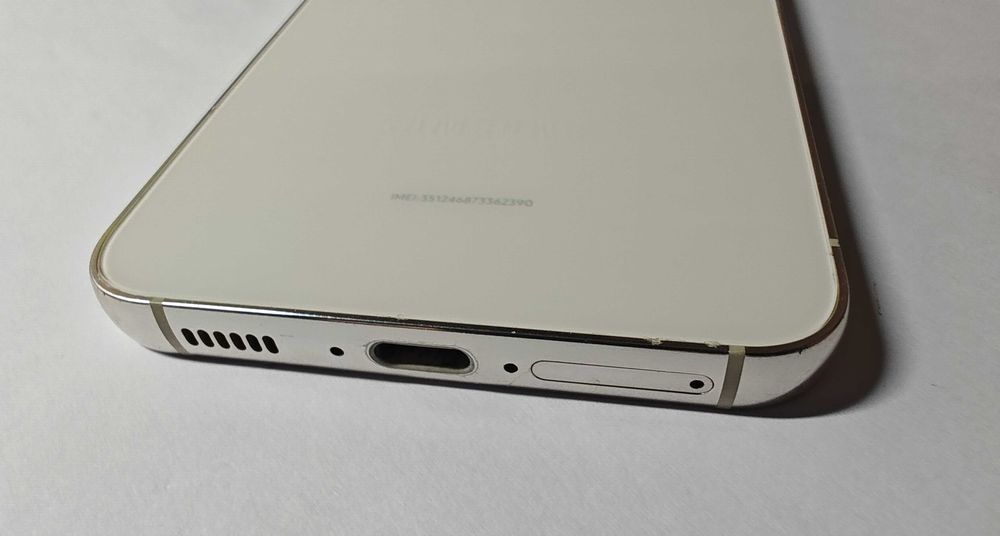 Смартфон Samsung Galaxy S23 SM-S911U1 128GB\8GB