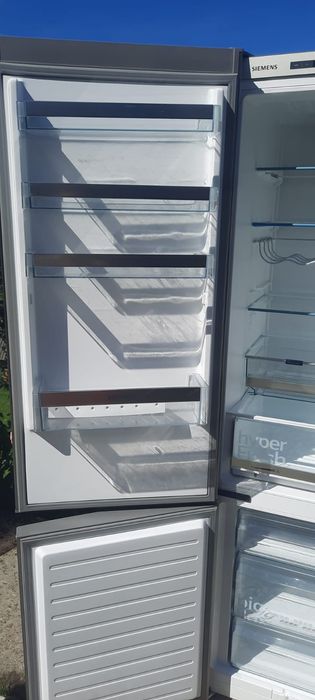 Продам холодильник SIEMENS