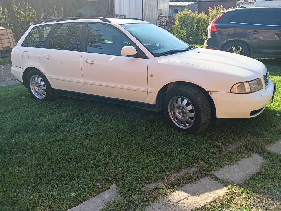Audi A4 1998 quatrro Gaz