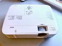 Projektor NEC M271W