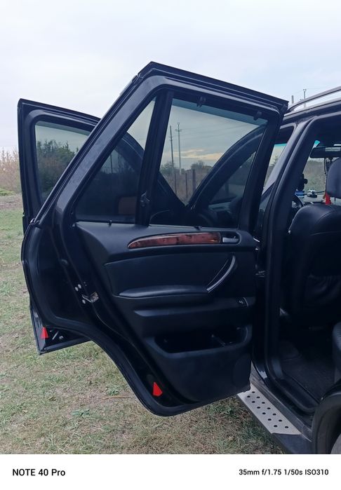 Продам X5 E53 В отличном состоянии
