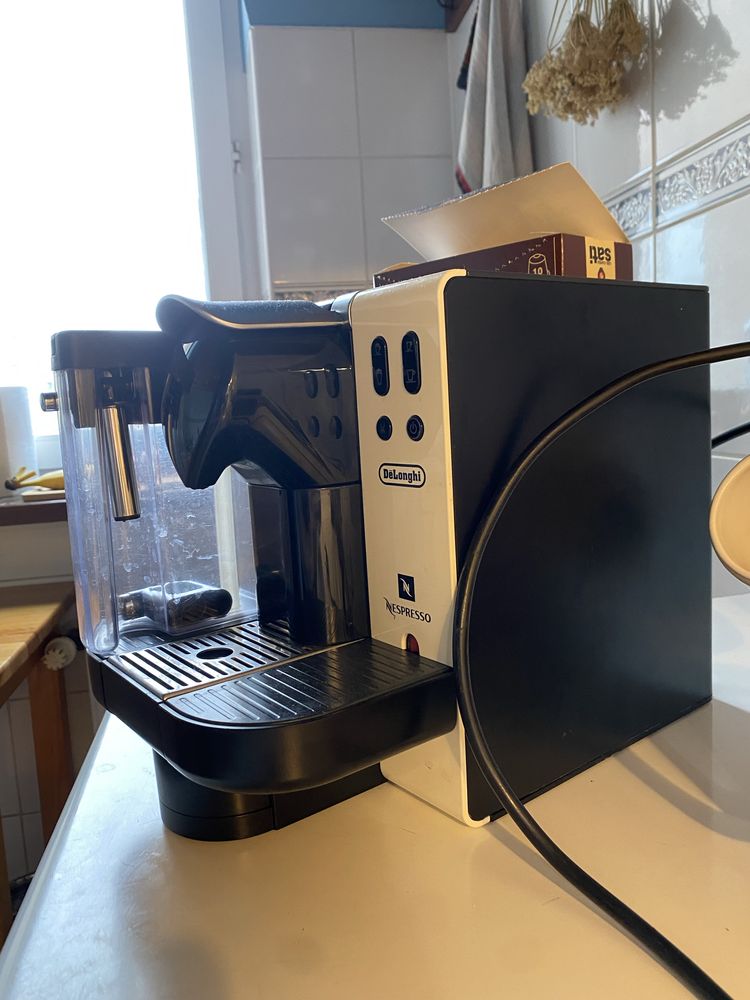 Nespresso DeLonghi