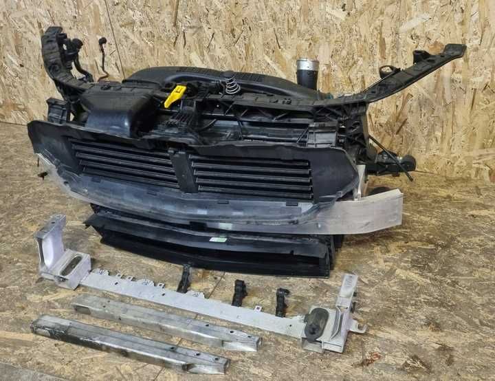 MERCEDES GLA W247 Передня панель, телевізор