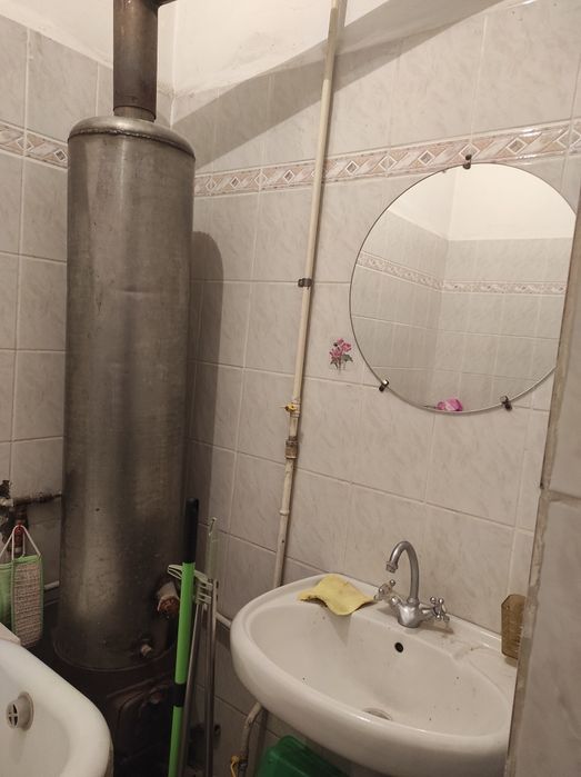 2-к. Квартира Центр, біля Юності Буковини без комісії