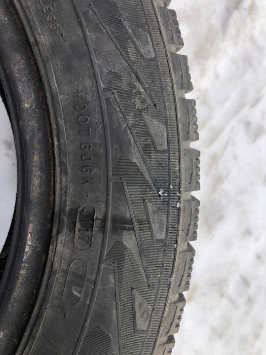 Резина зимова Nokian nordman rs2 185/65 r15 (4117)
