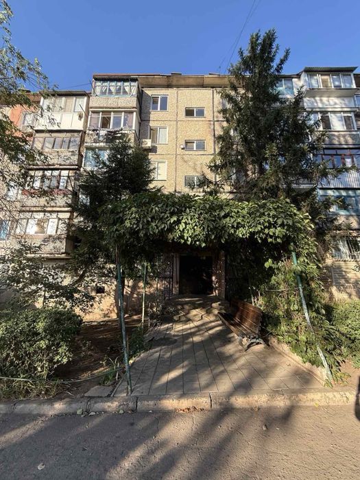 Продаю 3х комнатную квартиру, пер.Бульварный, Артем