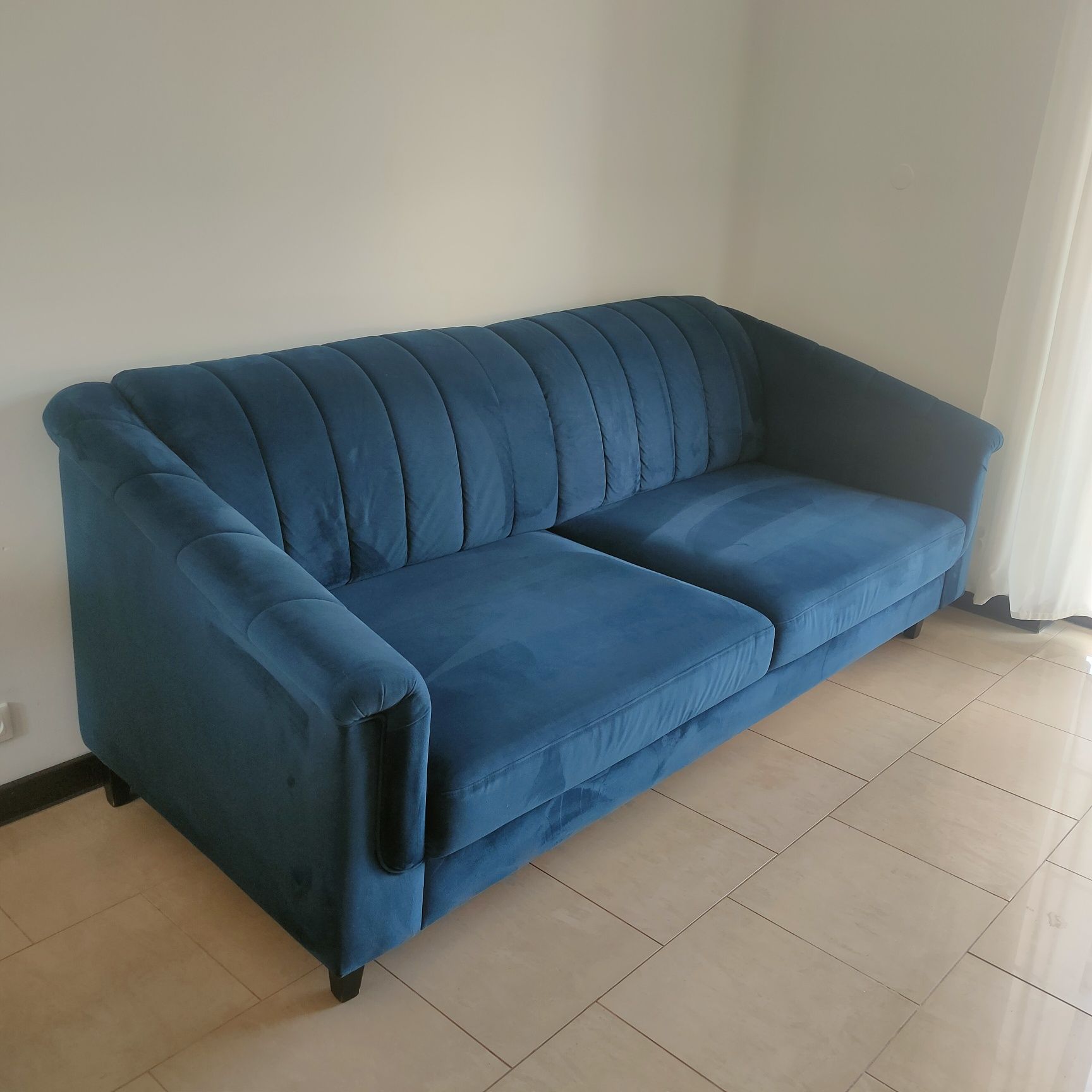 Sofa rozkładana DAKAR NEW granatowa welurowa