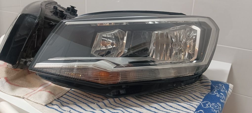 Óticas para VW Caddy