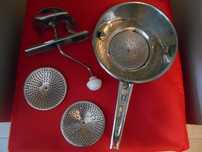 Utensílios de cozinha NOVOS (Passe-vite, espremedor e saleiro)